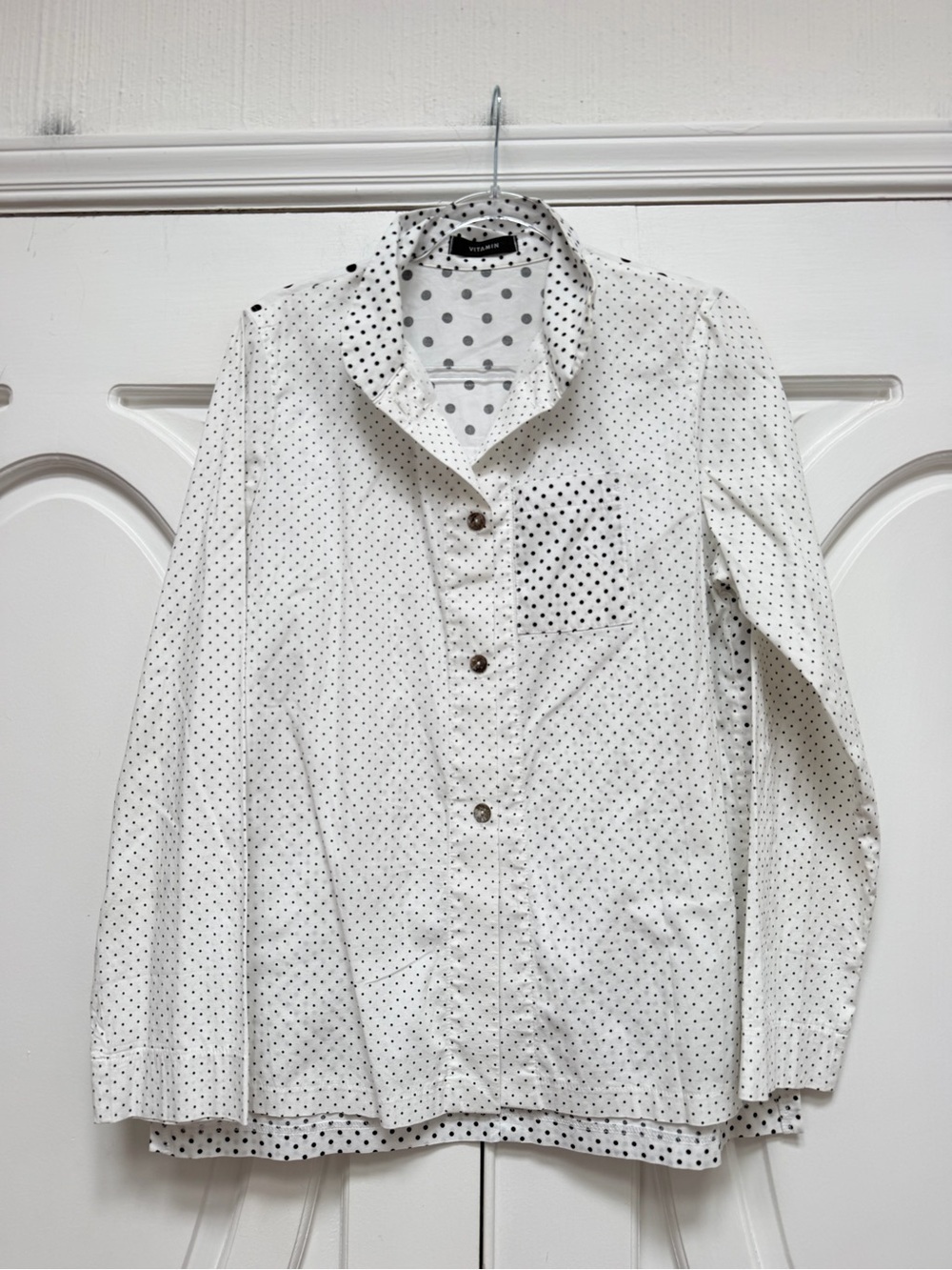 Vitamin White black polkadot Button-Up Shirt with Black Polka Dots S